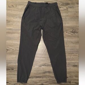 Lululemon Surge Jogger Mens Medium Black Pants Ankle Zippers Running Athleisure